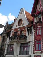 Bethune, Grand'Place, Maison aux coquilles (1)
